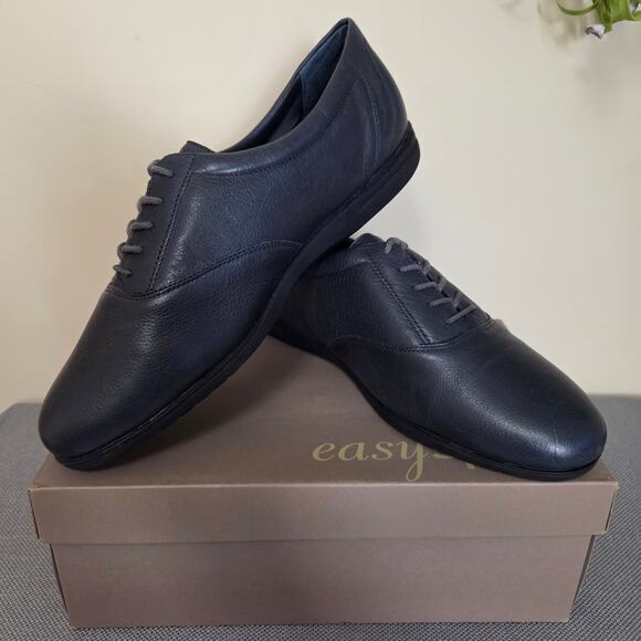 NIB Easy Spirit JP Motion 10EE Anti-Gravity Leather Navy Blue Casual Tie Shoe - Picture 2 of 9